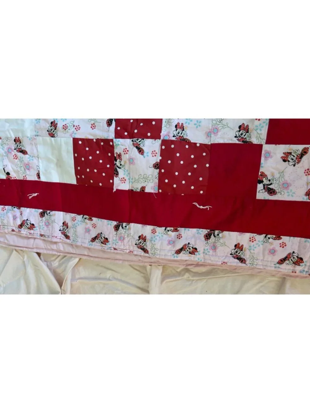 Handmade Minnie Mouse Quilt 46